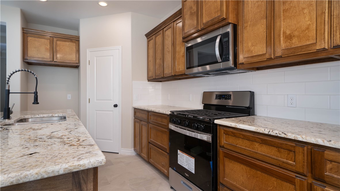 3638 Rebecca Dr Property Photo 6