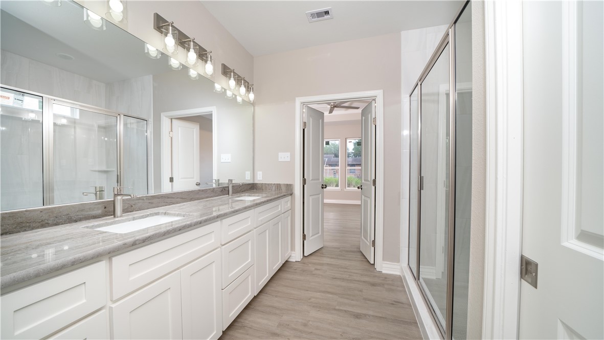 3634 Rebecca Dr Property Photo 15