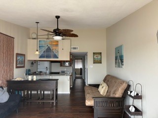 15425 Fortuna Bay Dr Property Photo 2