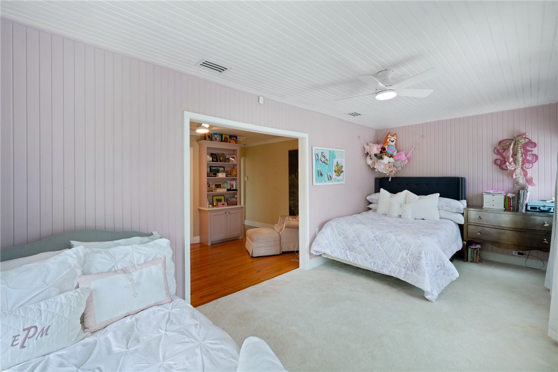 110 Seaview Ln Property Photo 19