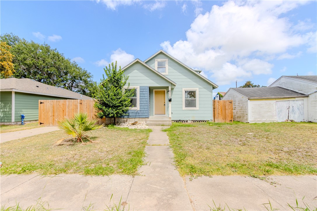 4338 Cottage St Property Photo 1