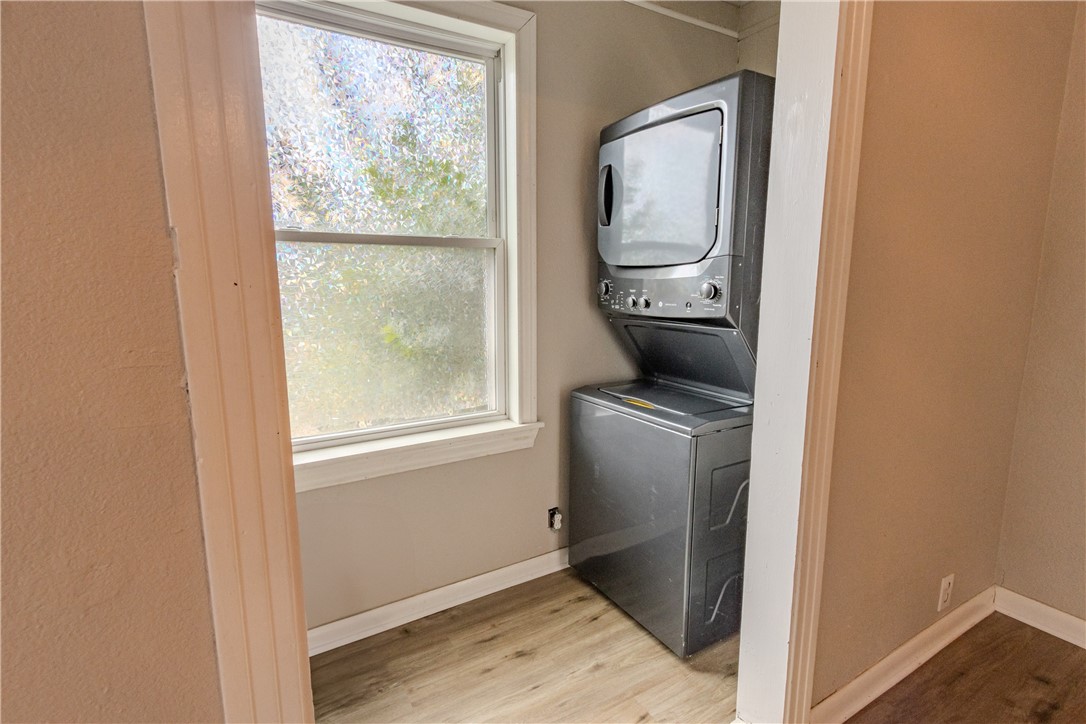 4338 Cottage St Property Photo 5