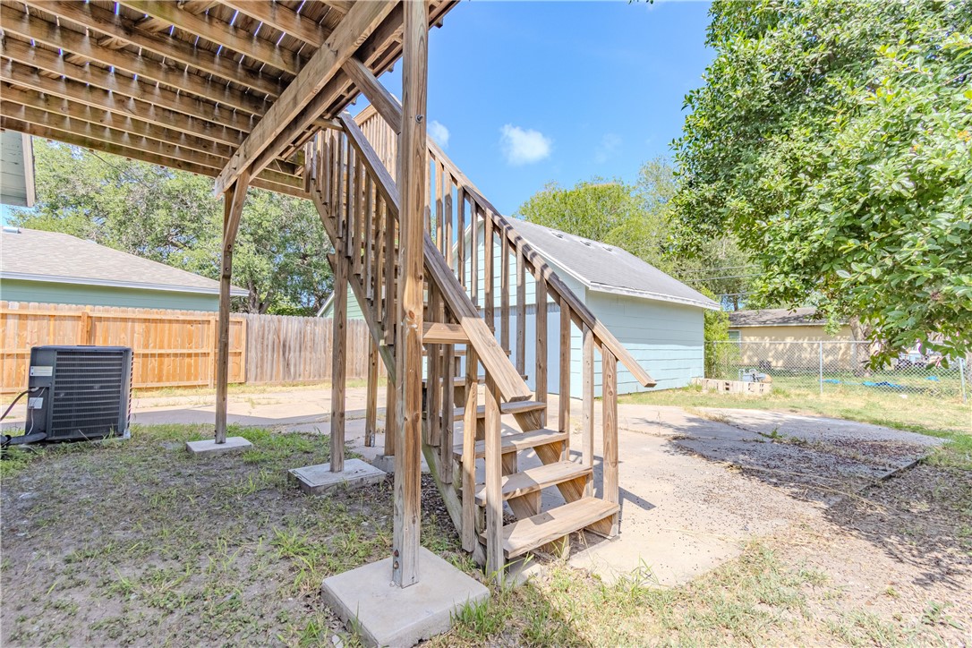 4338 Cottage St Property Photo 16