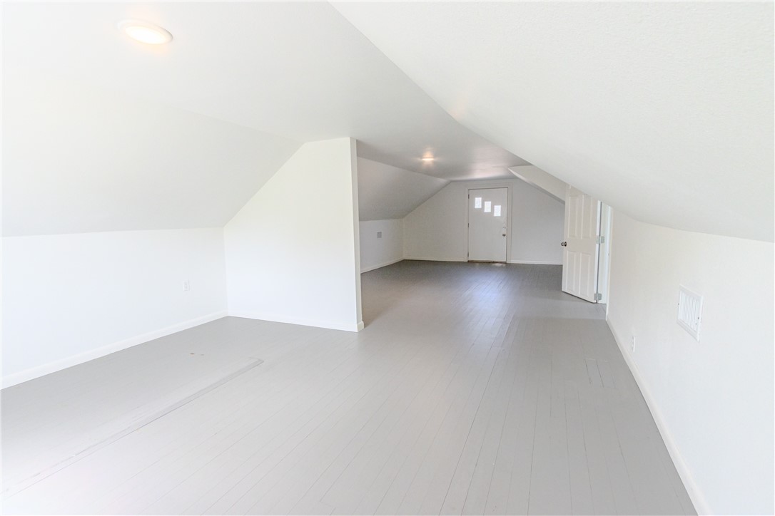 4338 Cottage St Property Photo 22