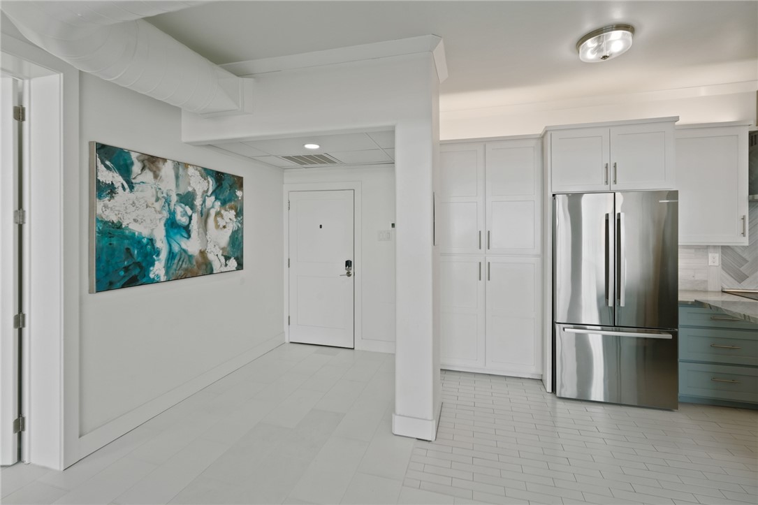4600 Ocean Dr Property Photo 10