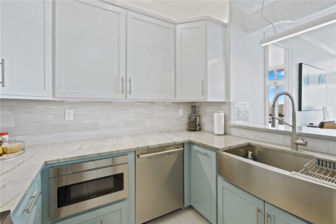 4600 Ocean Dr Property Photo 12