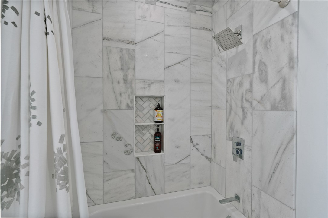 4600 Ocean Dr Property Photo 26