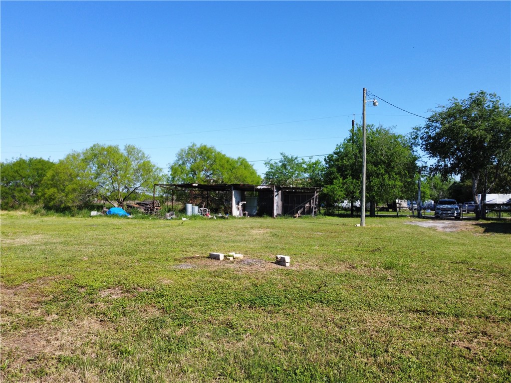 12537 County Road 1344 Property Photo 4
