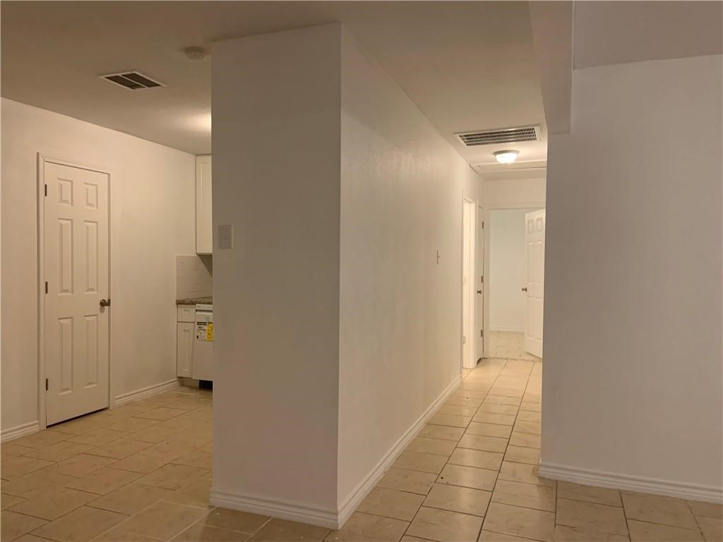 434 S 11th St Property Photo 4
