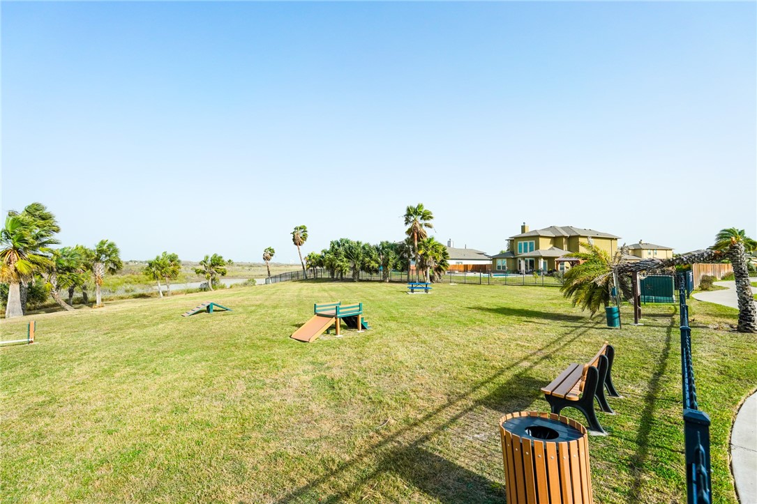 3013 Neches Dr Property Photo 40