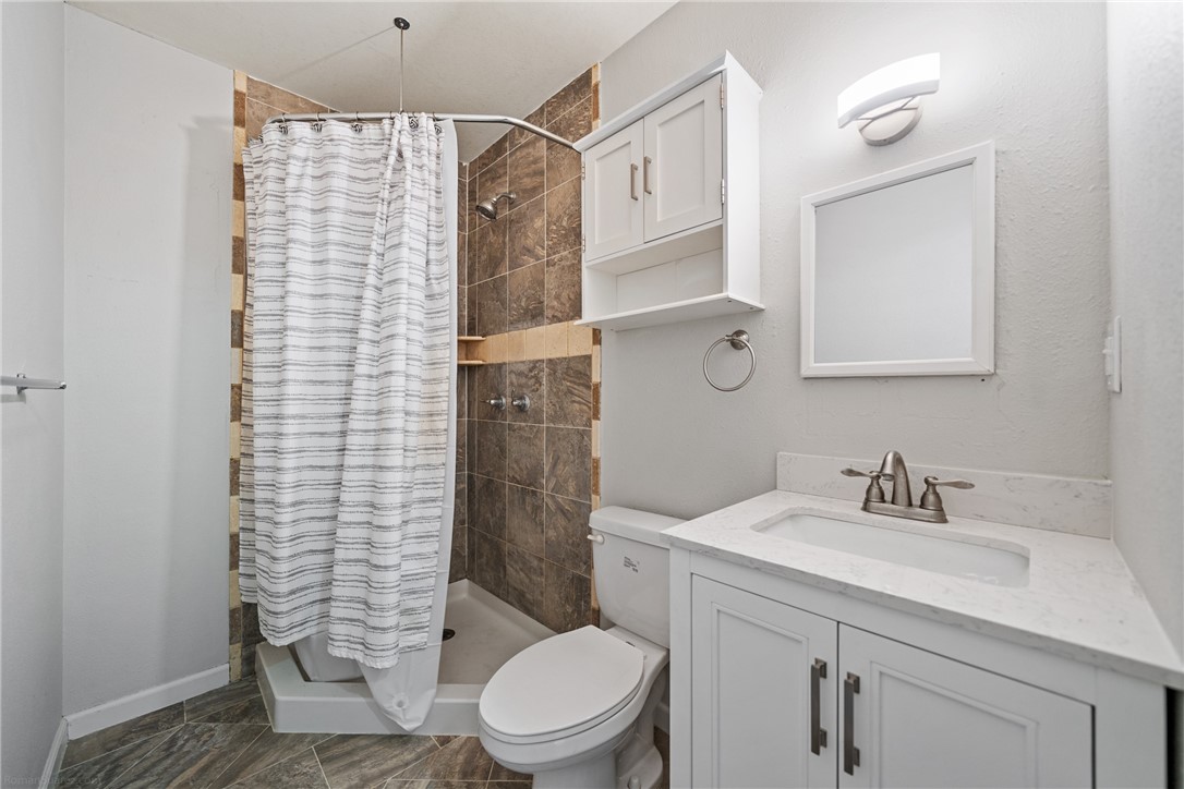 6906 Aswan Dr Property Photo 17