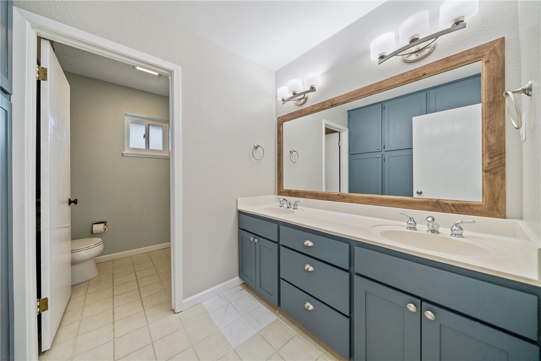 6906 Aswan Dr Property Photo 25