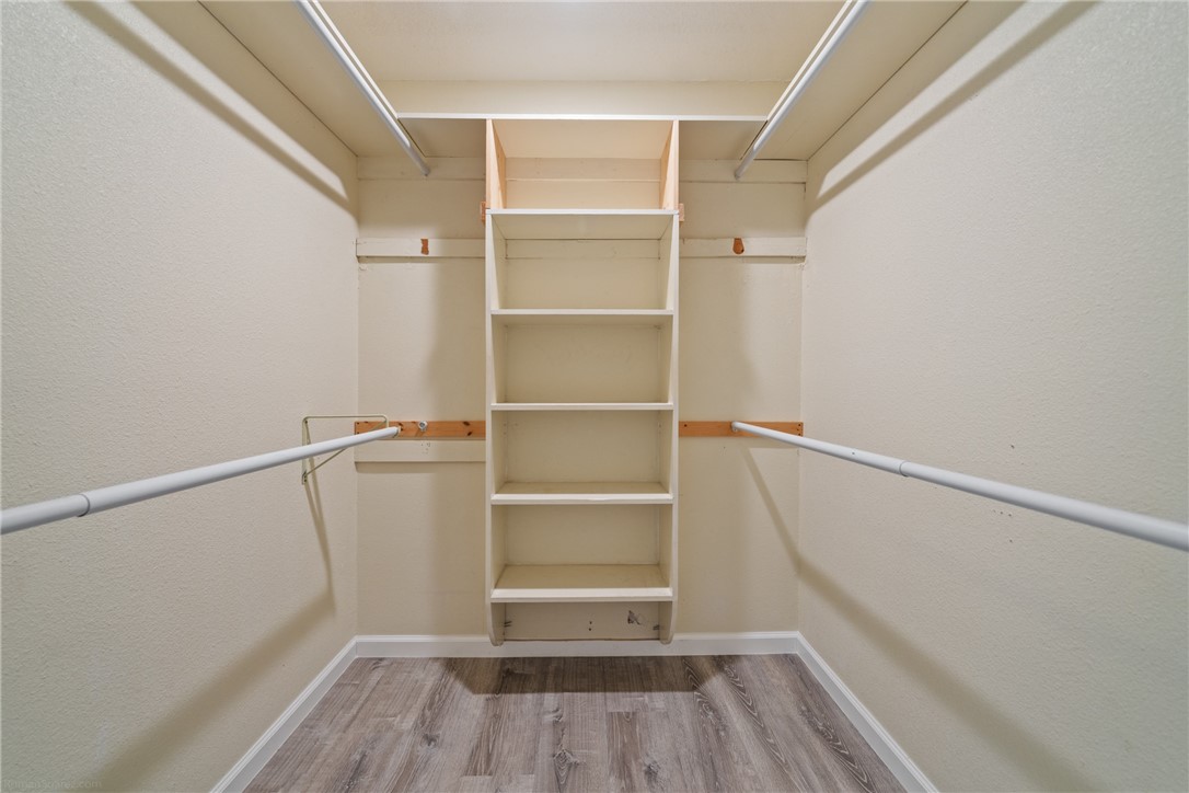 6906 Aswan Dr Property Photo 29