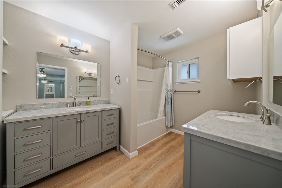 6906 Aswan Dr Property Photo 32