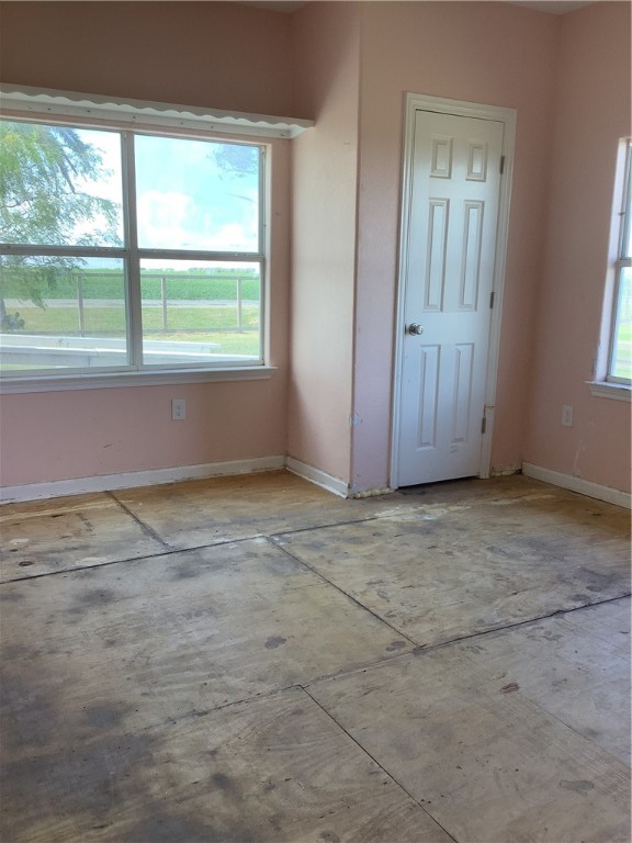 8694 County Road 1258 Property Photo 15