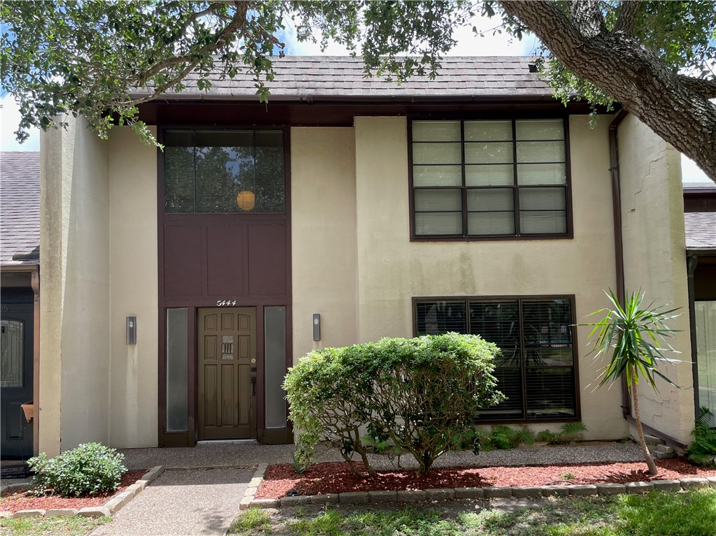 5444 Stonegate Way Property Photo 1
