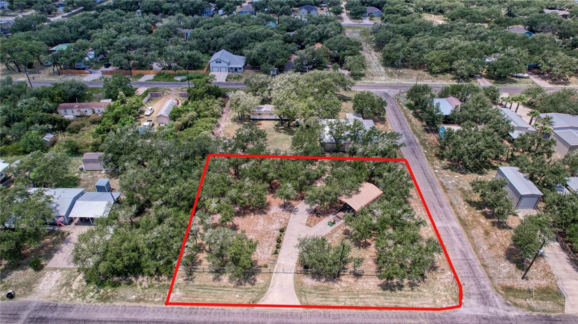 527 N Traylor Ave Property Photo 10