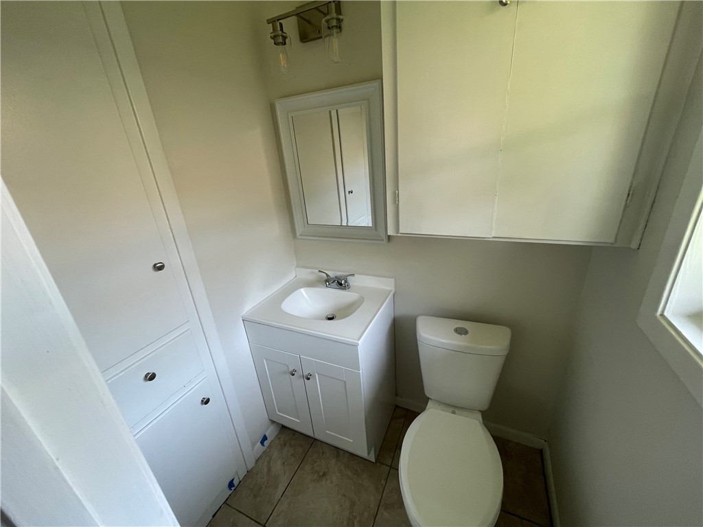117 E Broadway Ave Property Photo 8