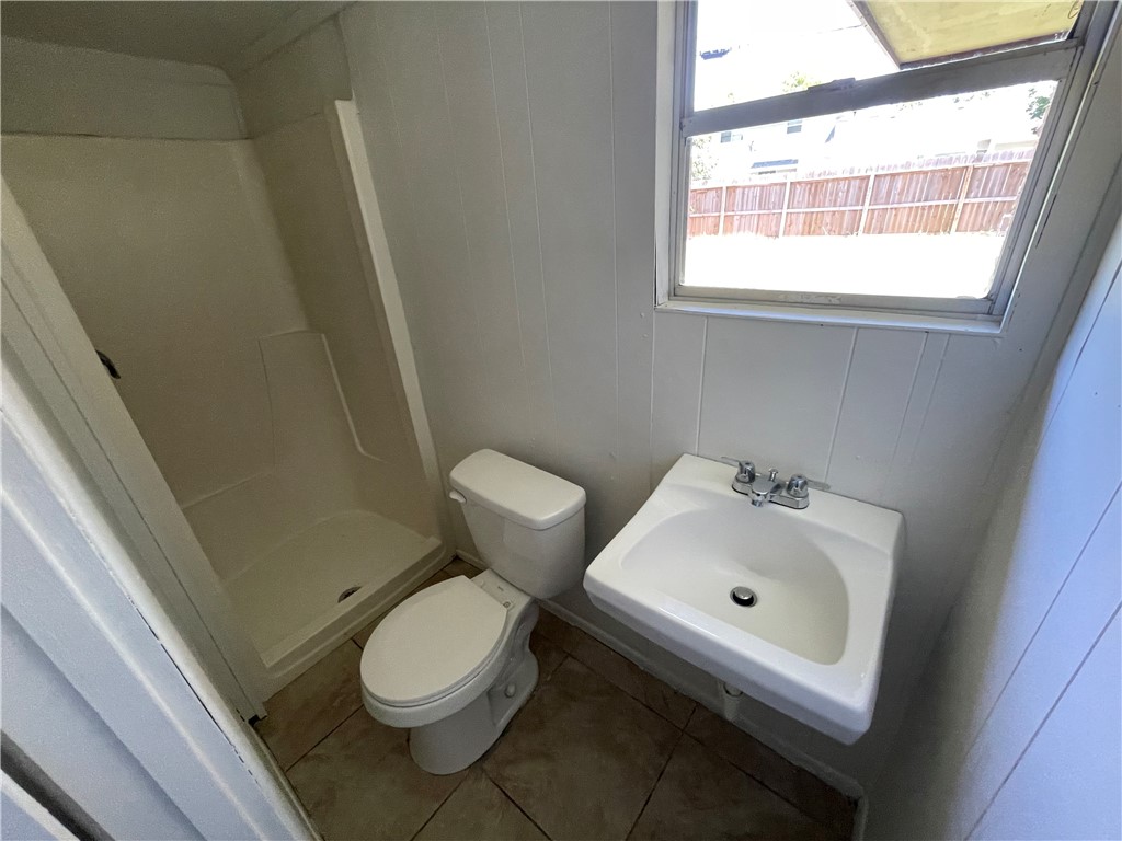 117 E Broadway Ave Property Photo 19