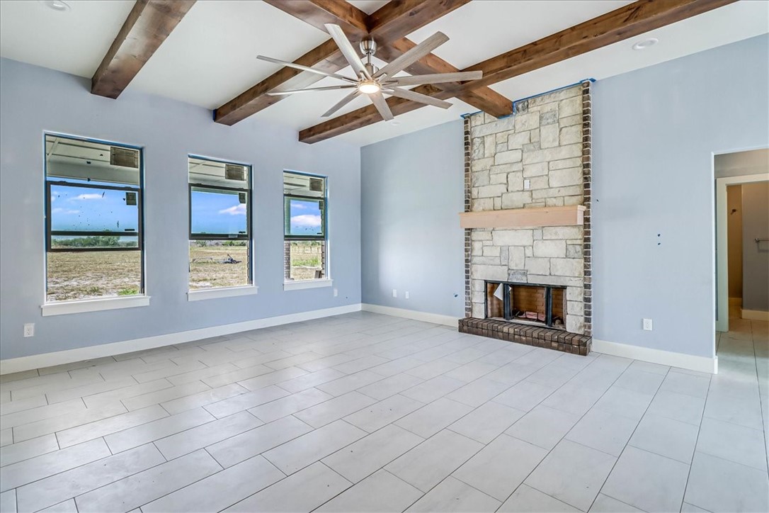 6428 Fm 624 Property Photo 3