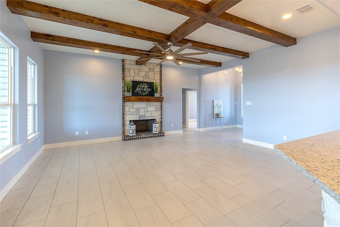 6428 Fm 624 Property Photo 7