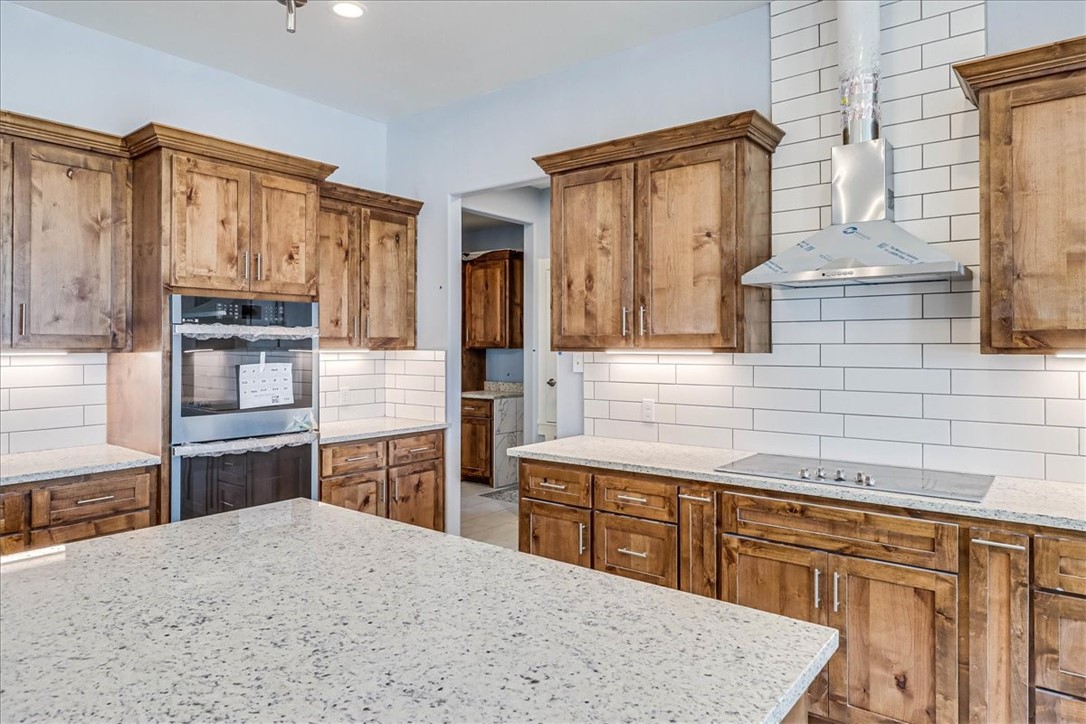 6428 Fm 624 Property Photo 10