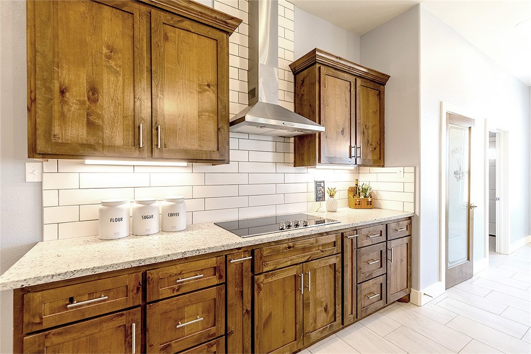 6428 Fm 624 Property Photo 13