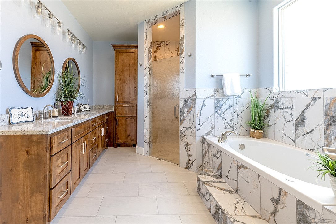 6428 Fm 624 Property Photo 18