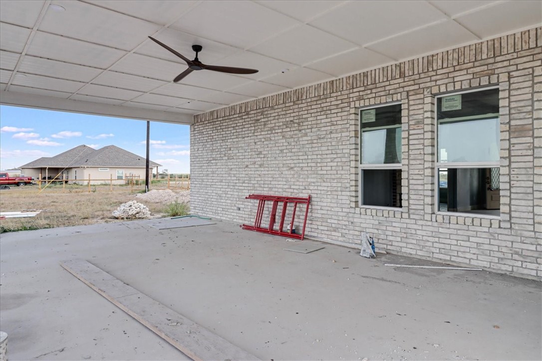 6428 Fm 624 Property Photo 33