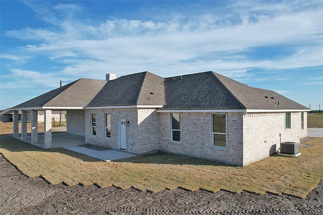 6428 Fm 624 Property Photo 38