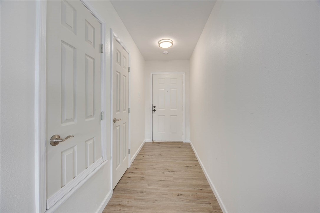 913 Knot Property Photo 3
