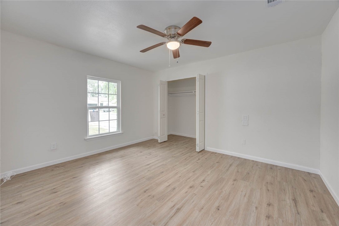 913 Knot Property Photo 16