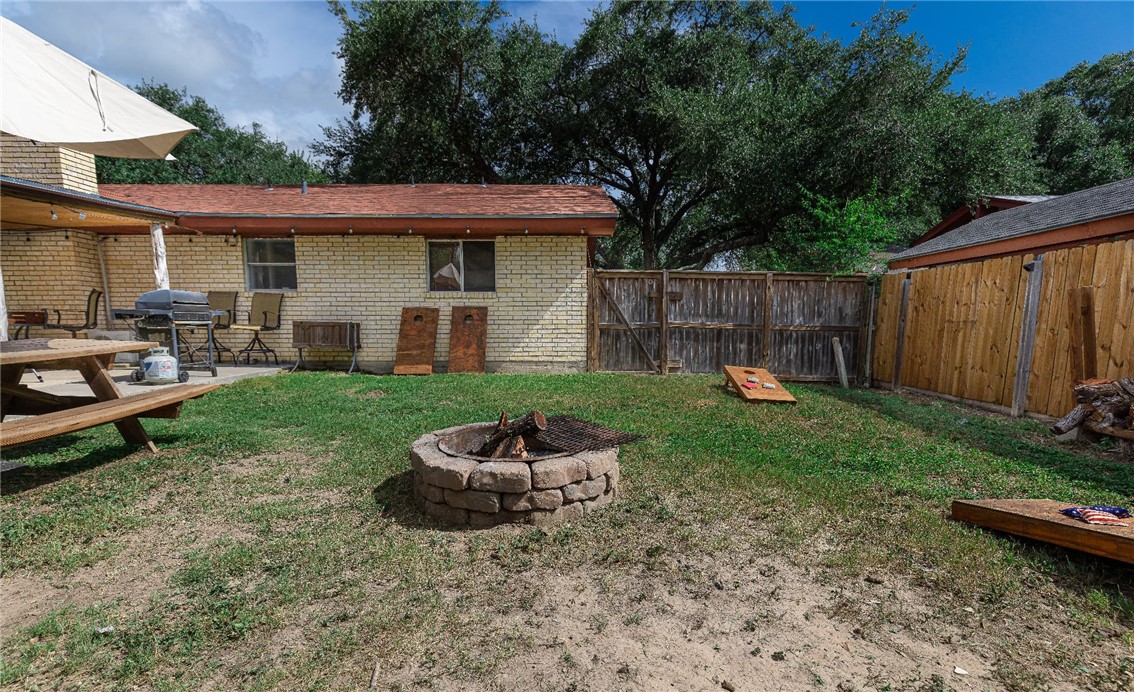 1204 Live Oak Dr Property Photo 27