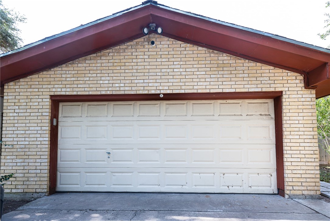 1204 Live Oak Dr Property Photo 31