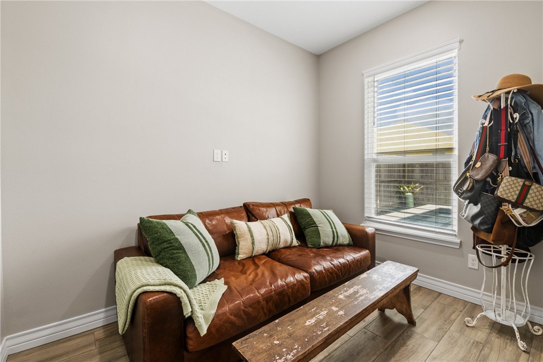 7905 Iron Man Dr Property Photo 16