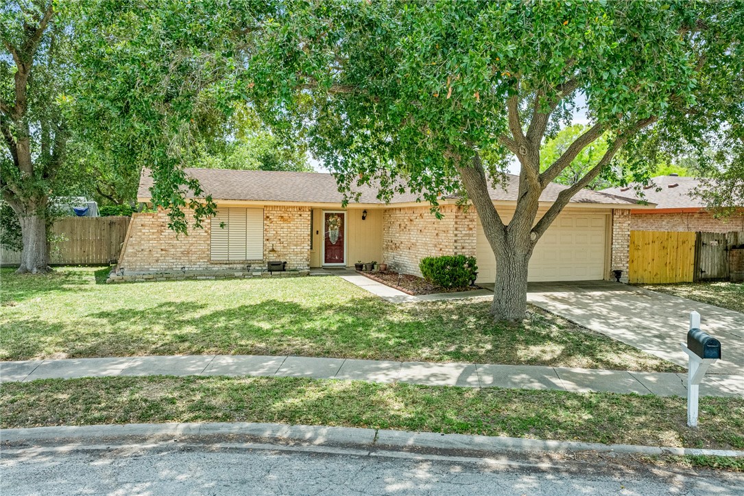 11805 Night Hawk Property Photo 2