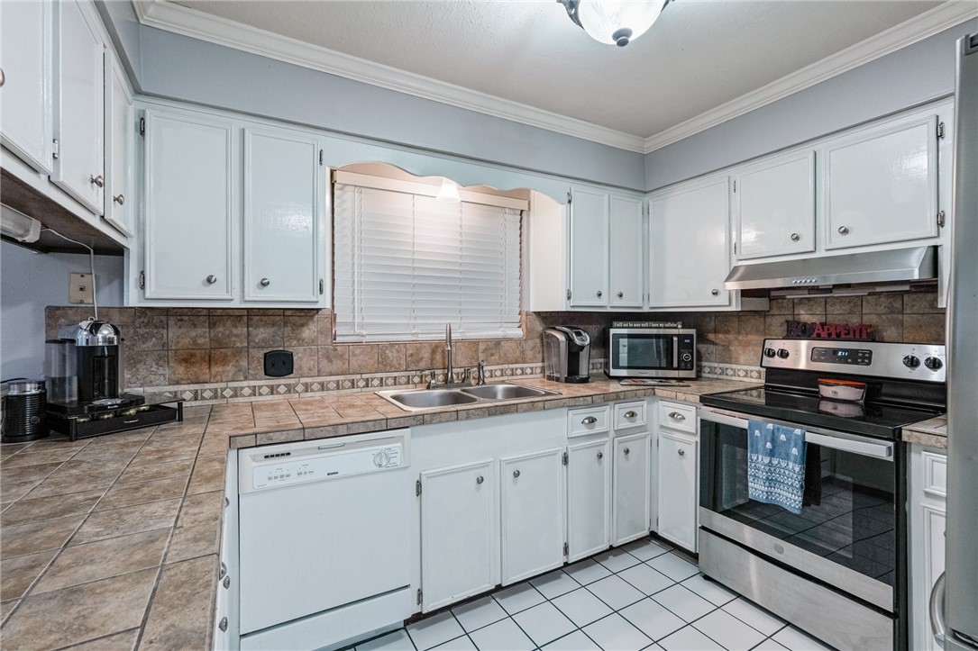 11805 Night Hawk Property Photo 11