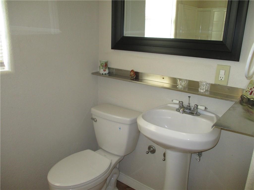 4110 Callicoatte Road Property Photo 11