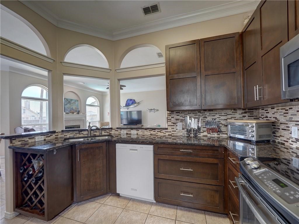 14218 Punta Bonaire Dr Property Photo 10