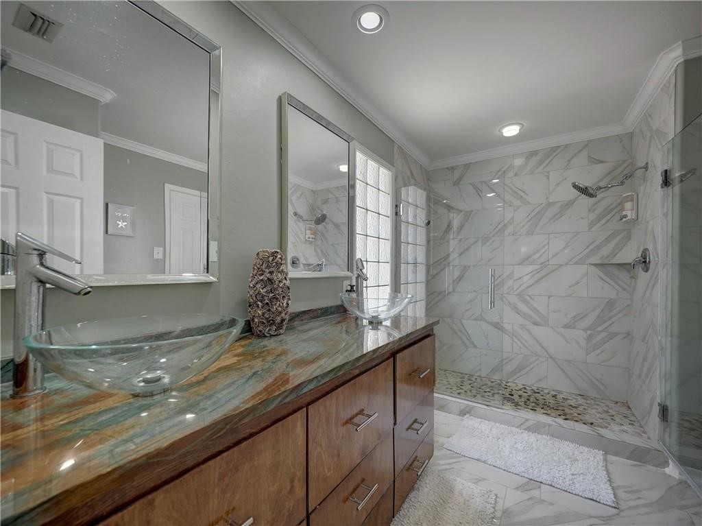 14218 Punta Bonaire Dr Property Photo 14