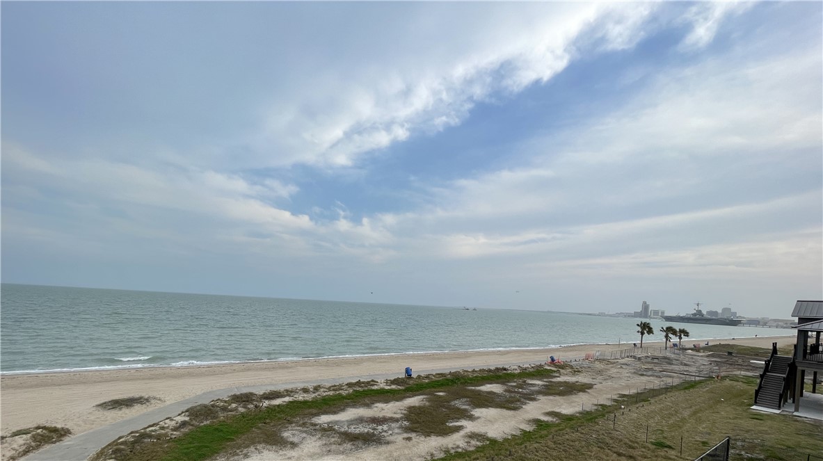 3938 Surfside Blvd Property Photo 33