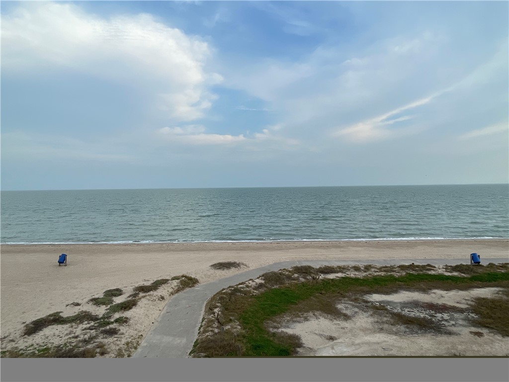 3938 Surfside Blvd Property Photo 35