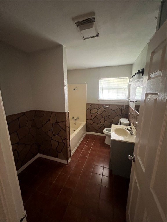 4817 Lansdown Dr Property Photo 6