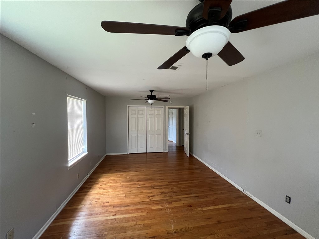 4817 Lansdown Dr Property Photo 9