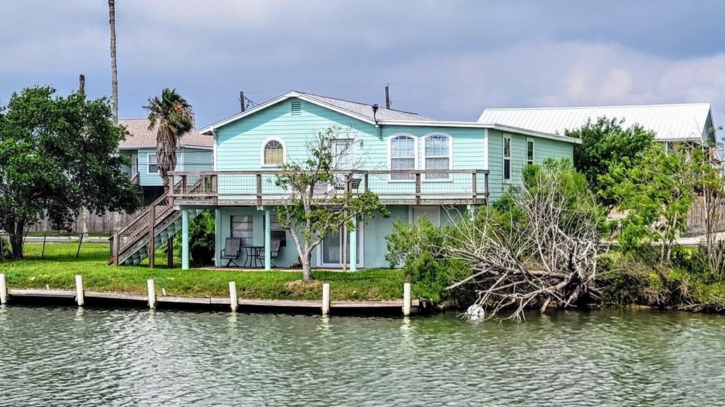 619 Copano Cove Rd Property Photo 2
