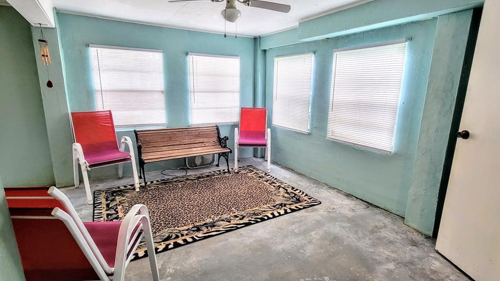 619 Copano Cove Rd Property Photo 22