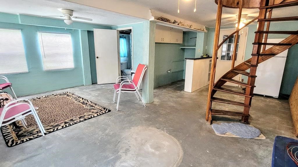 619 Copano Cove Rd Property Photo 24