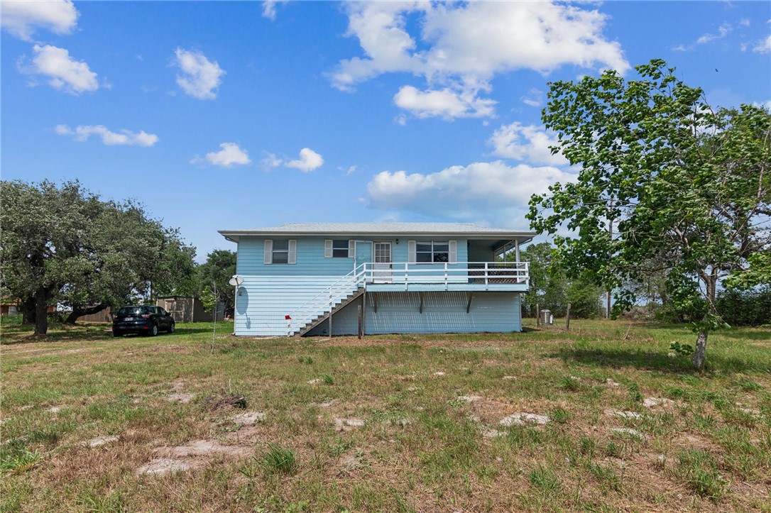 2204 County Road 1810 Property Photo 7