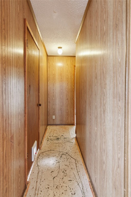 2204 County Road 1810 Property Photo 20