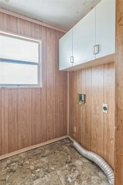 2204 County Road 1810 Property Photo 29